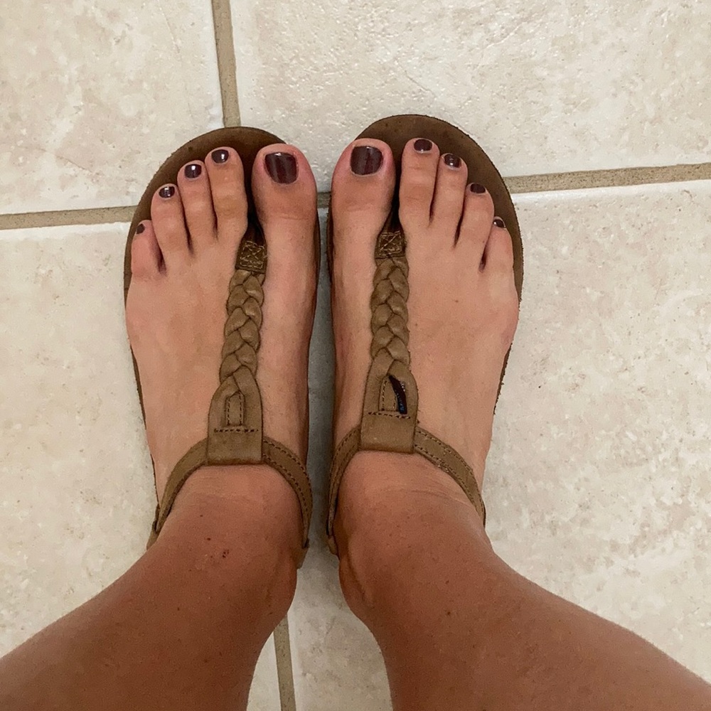Rainbow T-Street braided flip flops